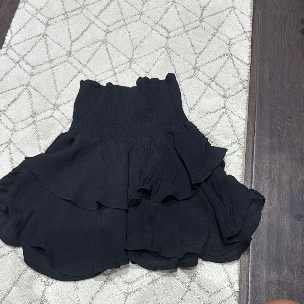 SHEIN Black Ruffled Mini Skirt